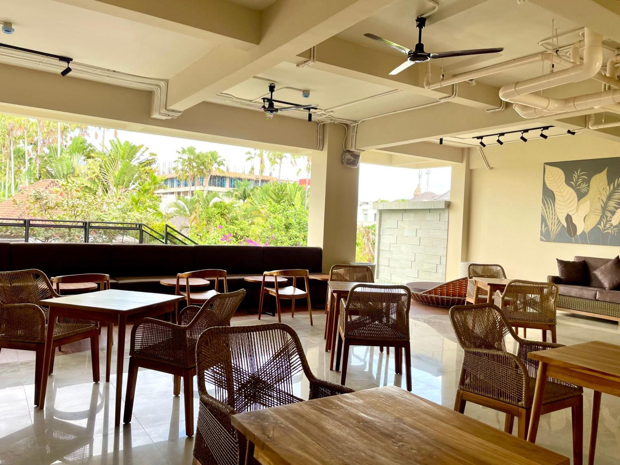 Anaya Hotel Canggu Екстериор снимка